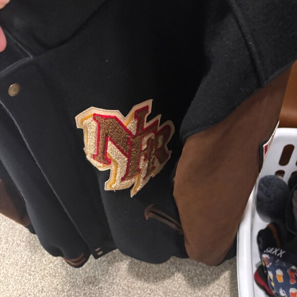 1997 NFR Rodeo Contestant Jacket - Picture 7 of 9